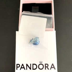 Blue 2023 Graduation Heart Pandora Charm